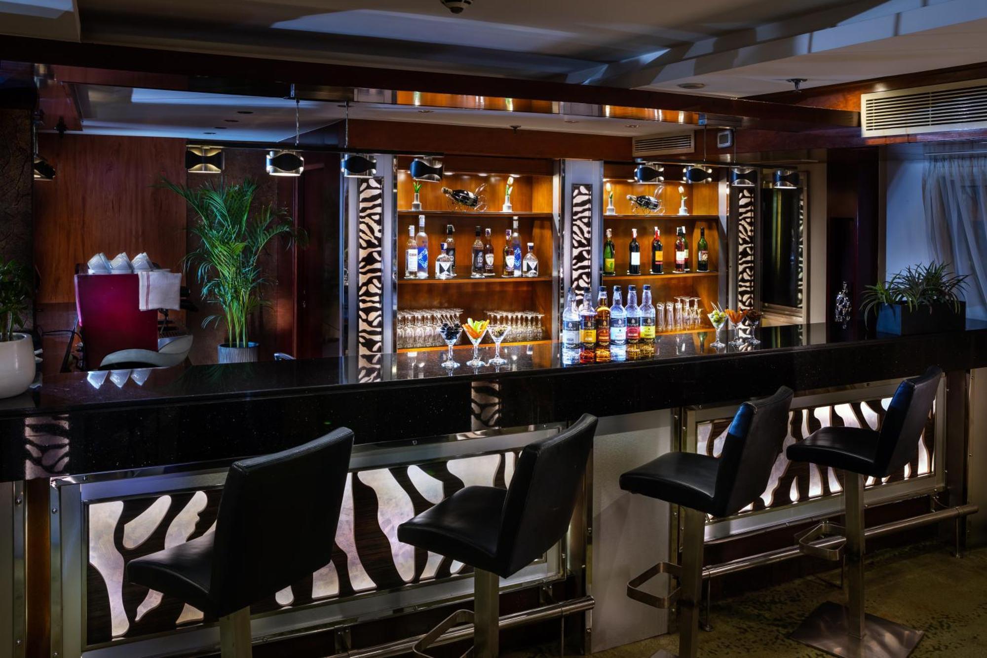 M/S Esmeralda Nile Cruise - 4 Or 7 Nights From Luxor Each Monday And 03 Nights From Aswan Each Friday エクステリア 写真